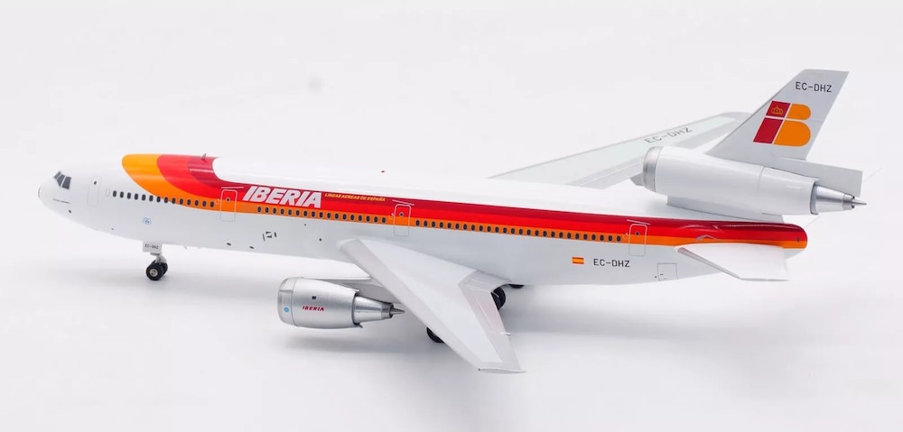inflight_200_if103ib1224_douglas_dc10_30_iberia_ec_dhz_x4e_207056_2