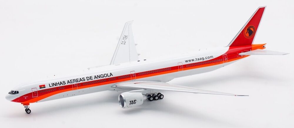 retro_models_rm77301_boeing_777_300er_taag_angola_airlines_d2_tek_x72_199961_0
